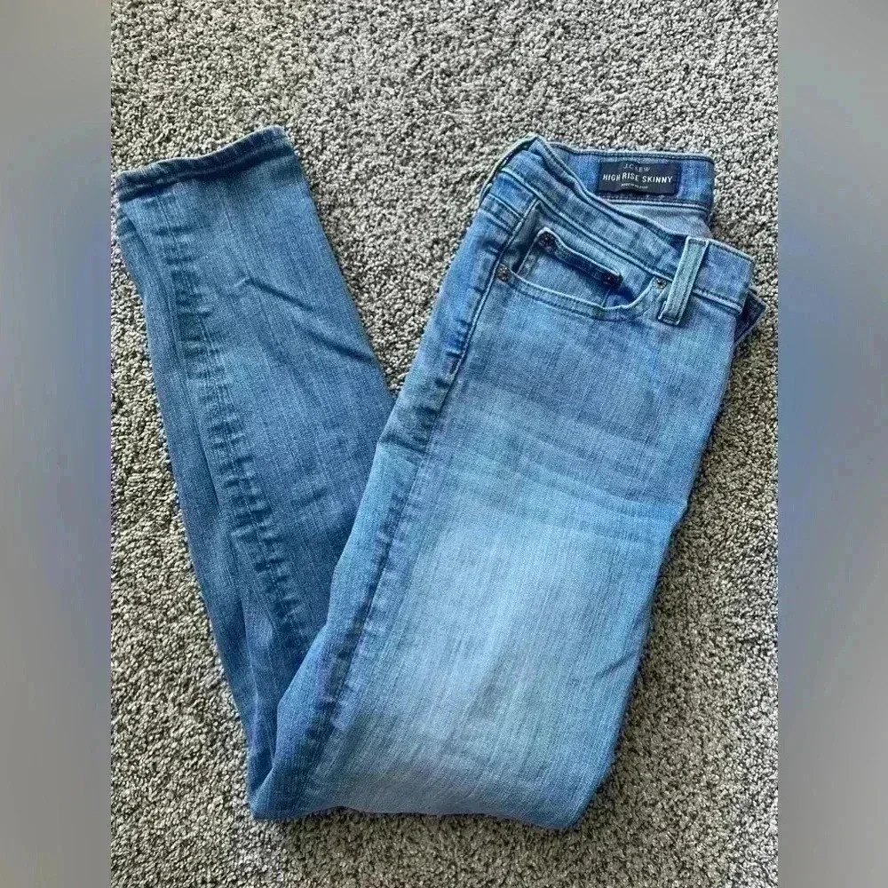 J. Crew High Rise Skinny Jean Medium Wash - Picture 7 of 7